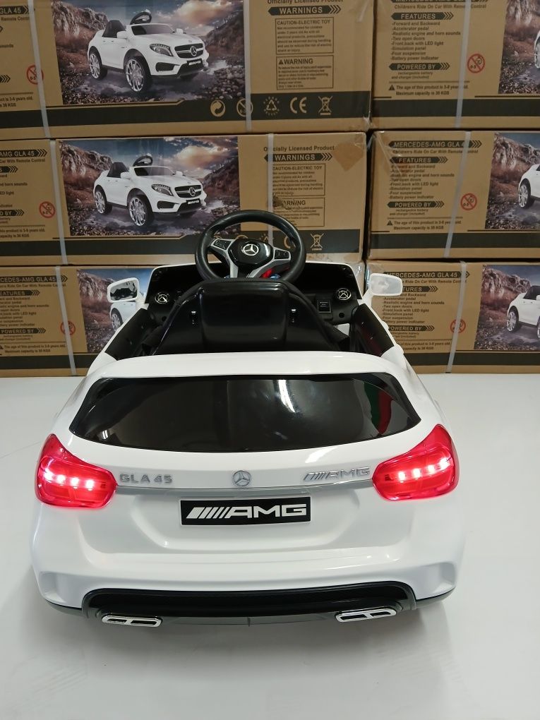 Акумулаторна кола Mercedes AMG GLA 45 с меки гуми и кожена седалка 12v