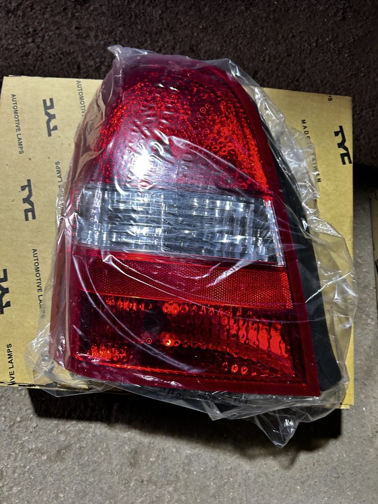 Чисто нови стопове за nissan primera 2003-2005 година