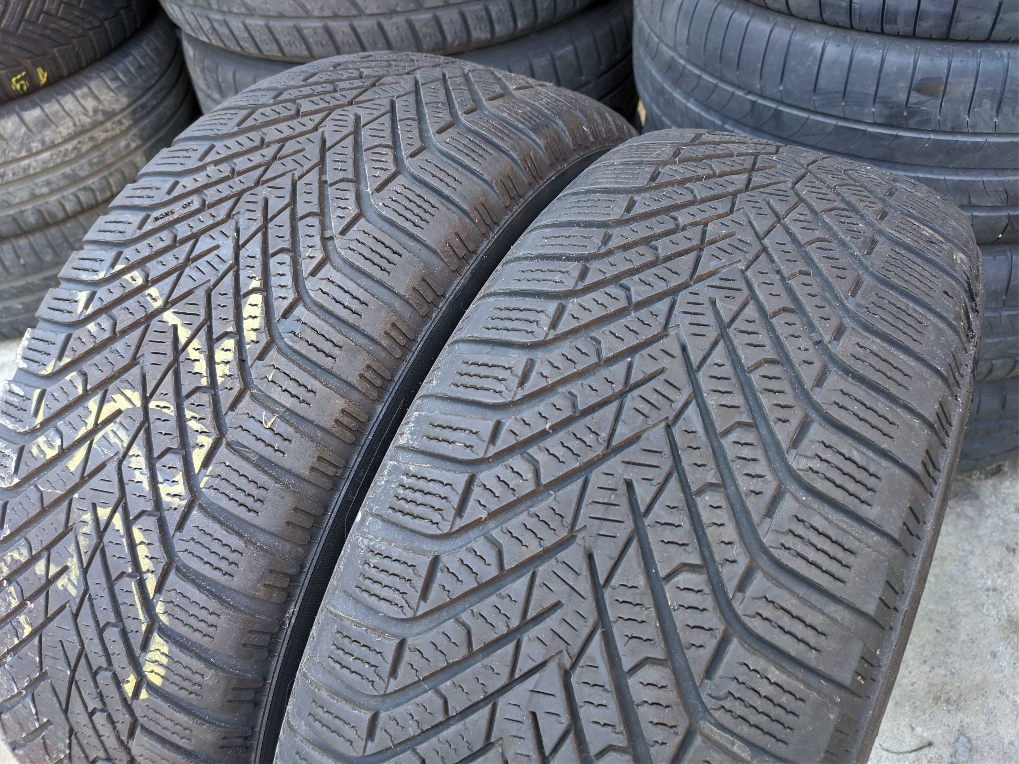 2бр Зимни Гуми 215 55 17 - Pirelli