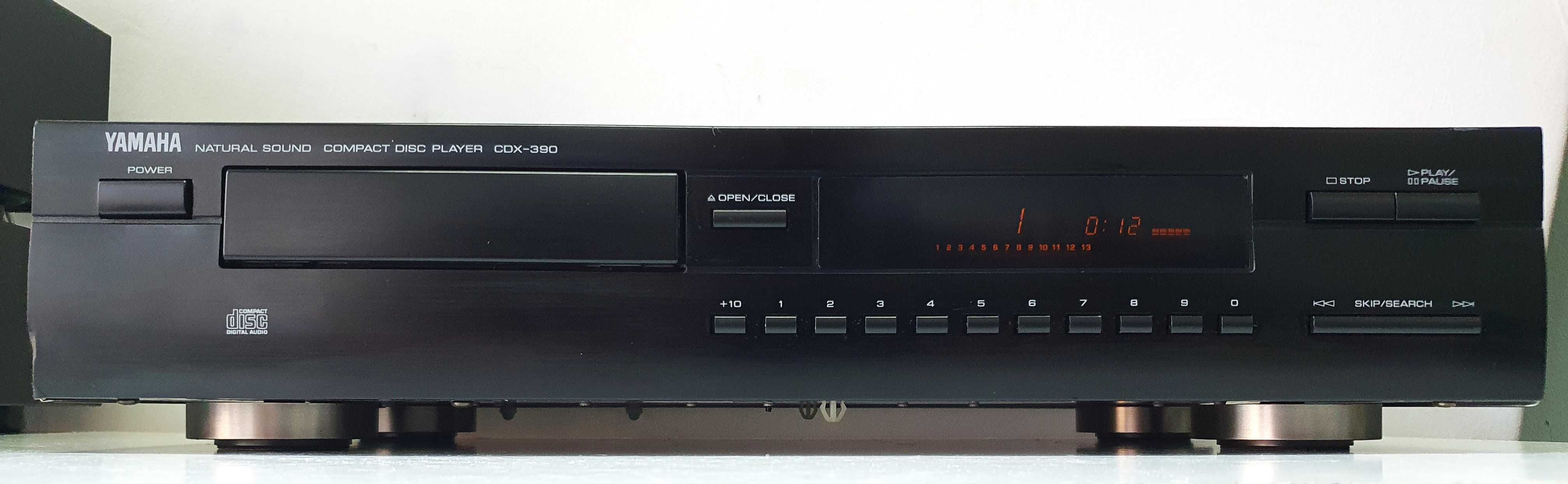 Yamaha CDX 390 player muzica CD muzica