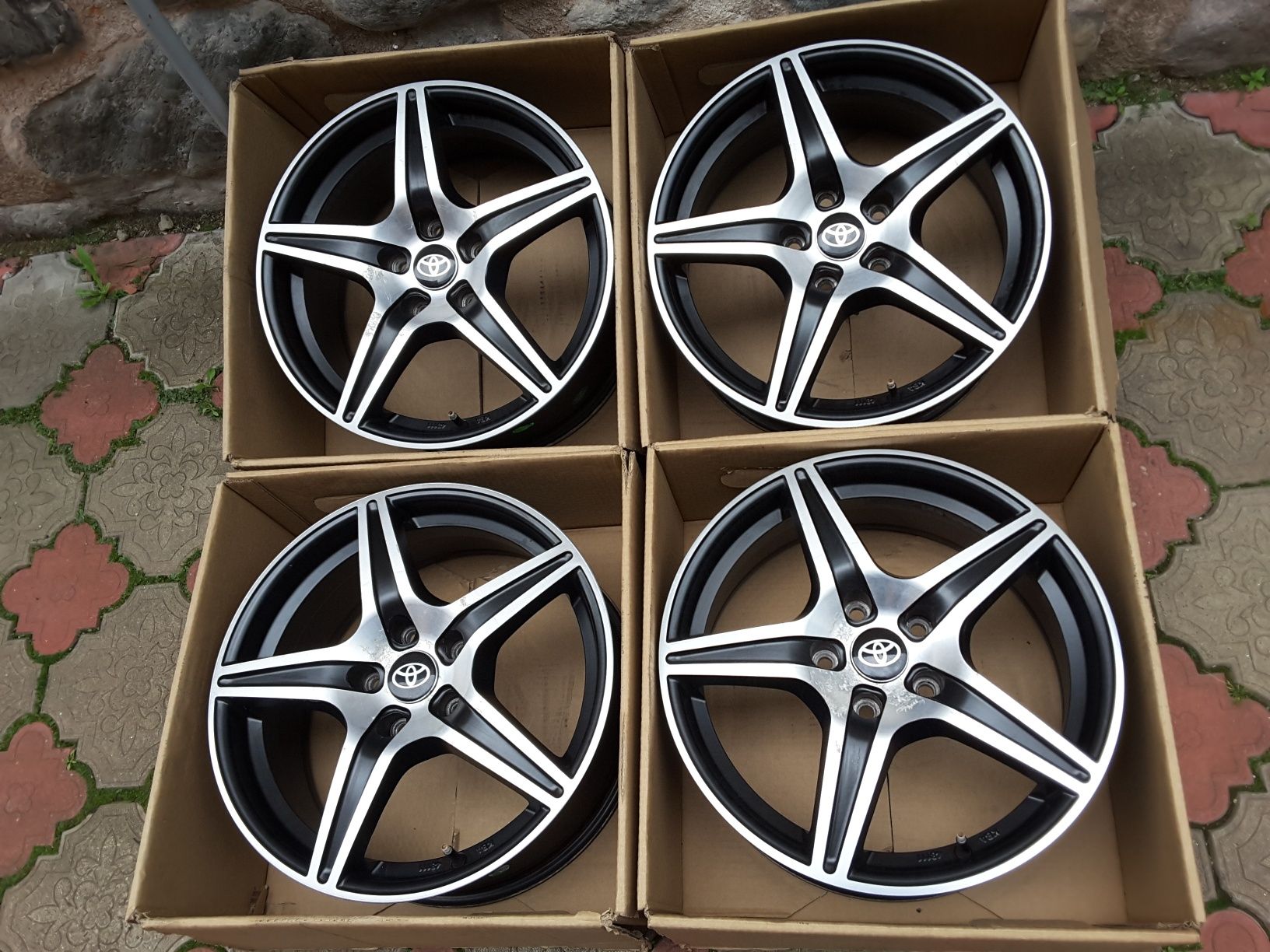 jante aliaj 17; 5x114,3; Toyota C-hr, Yaris Cross