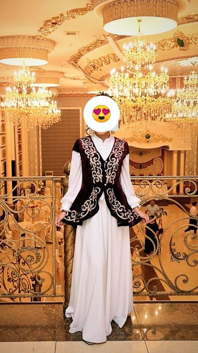 Белое платье для сырга салу