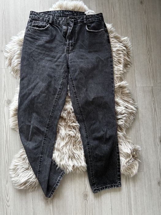 Mom дънки bershka