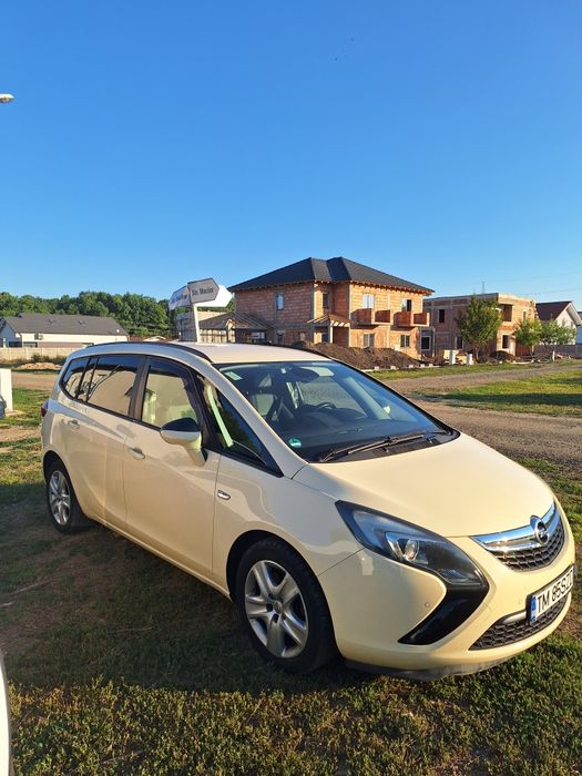 Opel Zafira C, 2013, automat, 7 locuri, 2.0 CDTI
