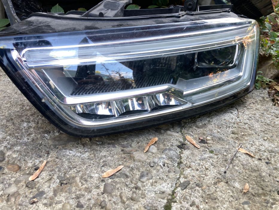 Far Audi Q3 8U Facelift 2015 , 2016 , 2017 , 2018 far stanga Q 3 8 u