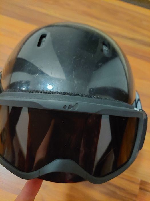 Vand echipament schi Wedze impecabil pentru fata 12-14 ani