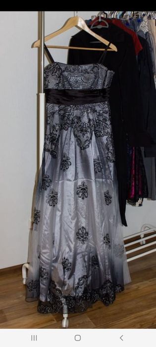 Вечернее платье в пол 46-48 р б/у