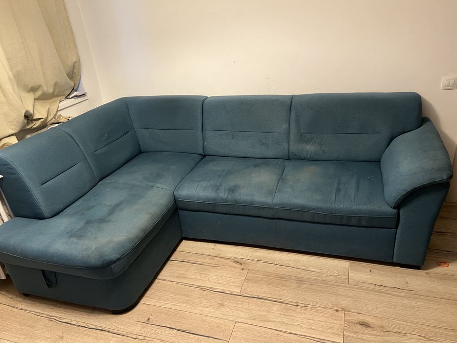 Vand canapea in L, 4 locuri, extensibila