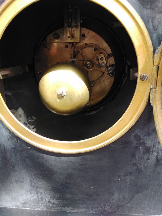 Ceas șemineu cu statuieta