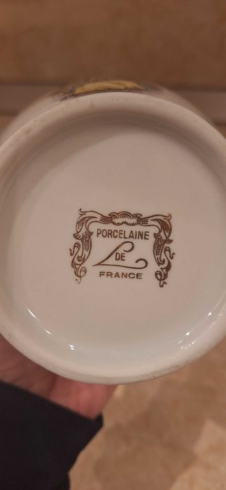 Супник Красива захарница, бонбониера, сосиера