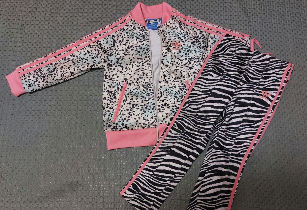 Оригинален детски анцунг Adidas