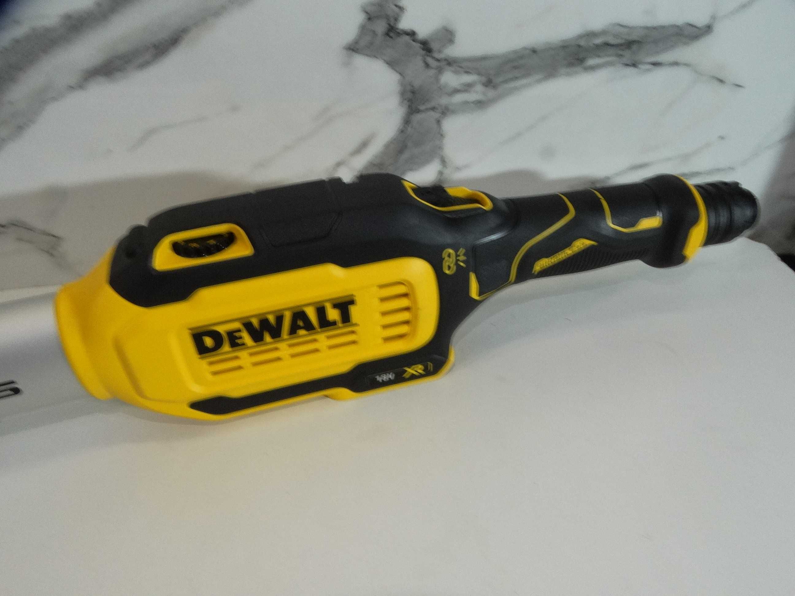 Dewalt DCE 800 / 9.0 Ah - Акумулаторен жираф за стени и тавани