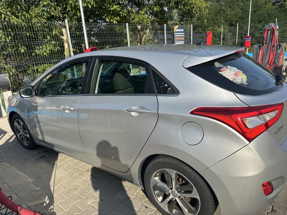 Hyundai i30 1.6 CRDI DPF 5DR MT Highway.