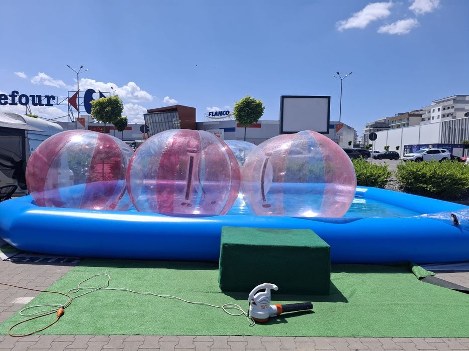 Piscina cu bile completa!