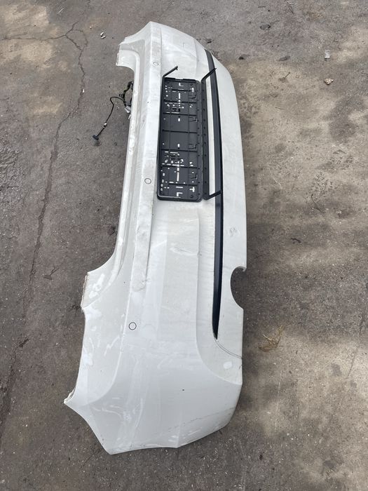 Задна броня БМВ Ф20 (zadna bronq bmw f20)