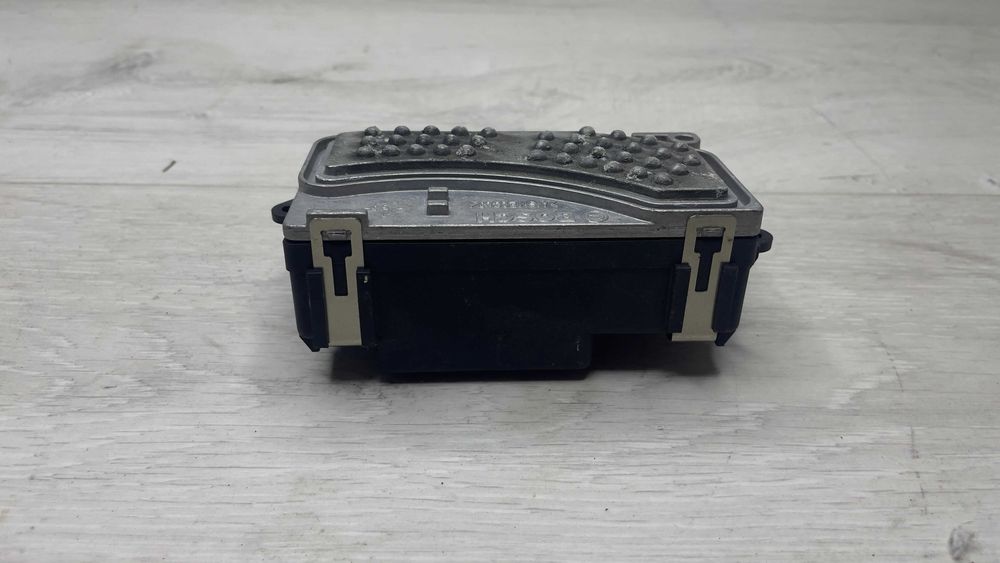 Реостат AUDI A6 4F