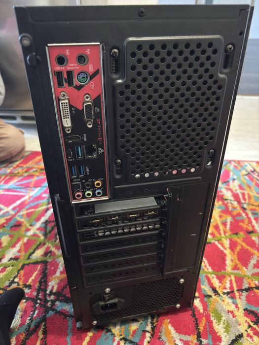 Pc gaming mai multe in descriere si privat