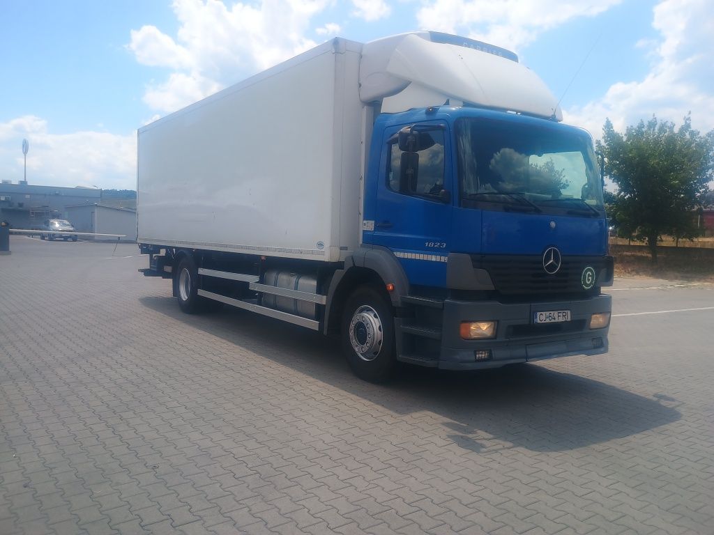 Mercedes Benz Axor 1823 Frigorific