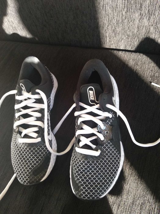 Обувки Nike renew elevate 2