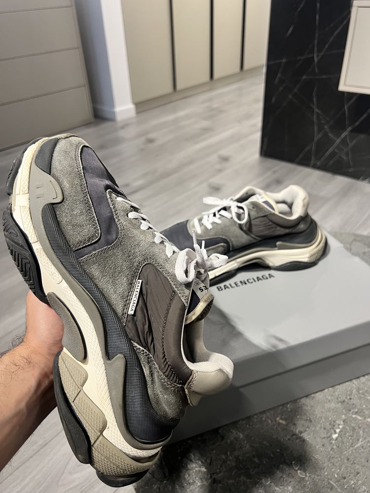 Balenciaga Triple S