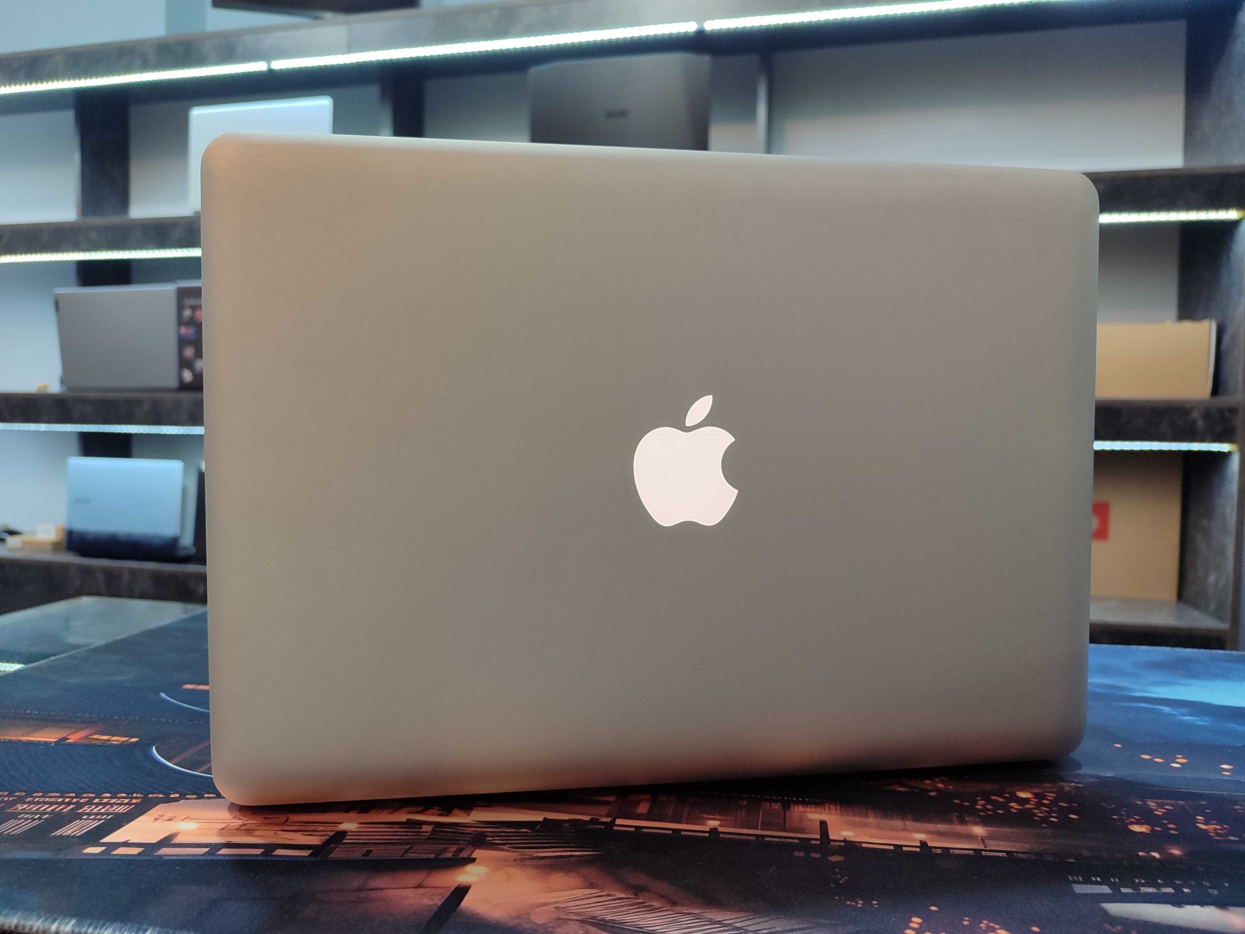 MacBook Pro Intel i5