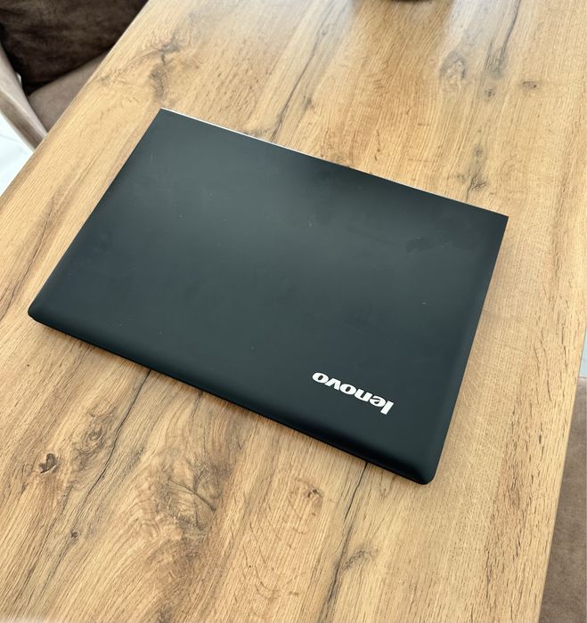 Lenovo  ноутбук