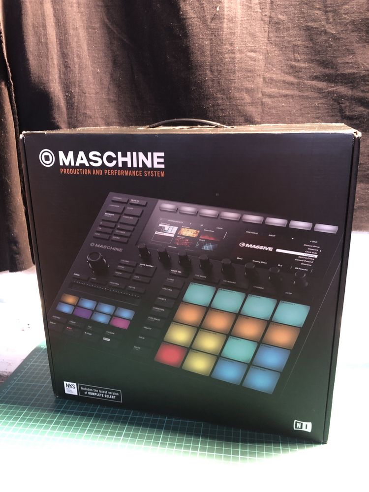 Maschine MK3 Native instruments дръм машина