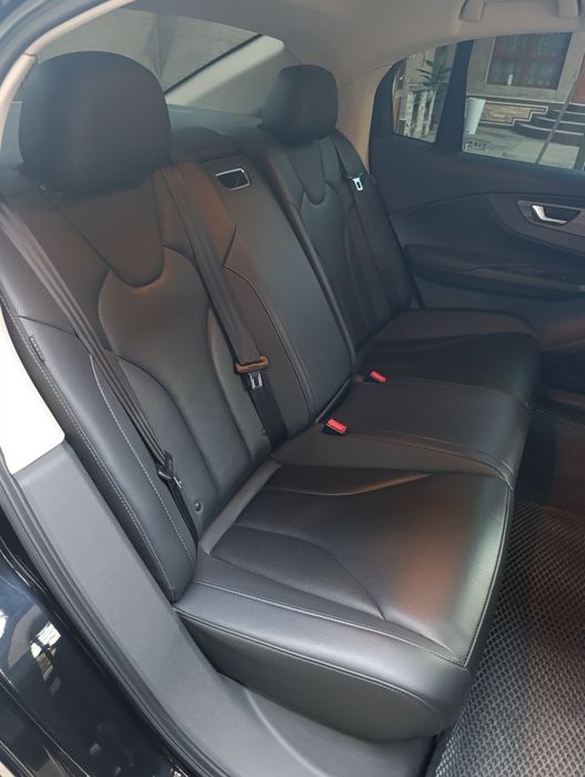 Продается HONGQI EQM5