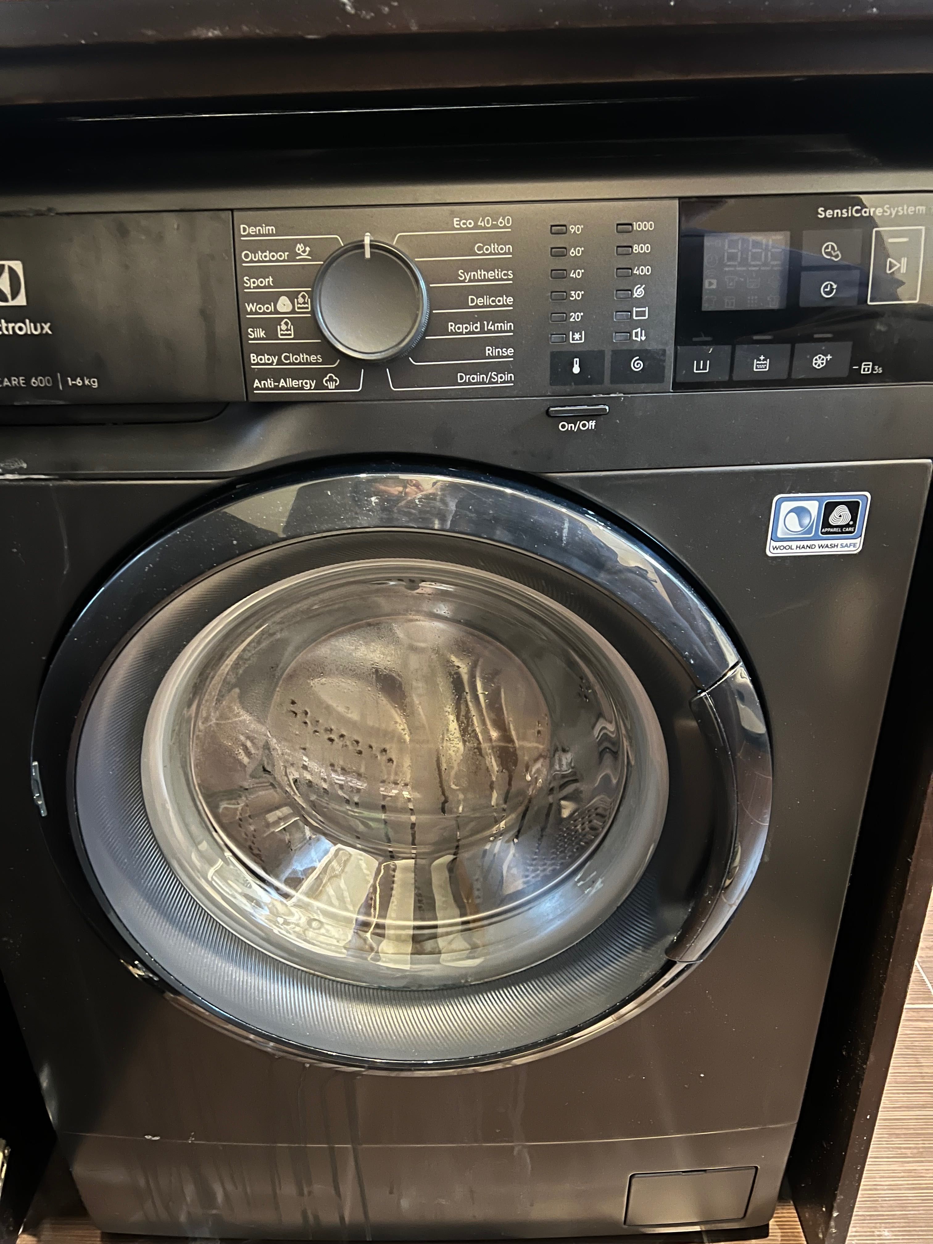 Пералня Electrolux perfectcare 600