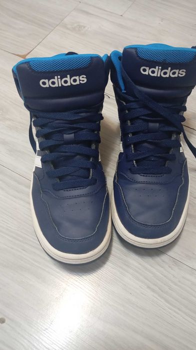 Маратонки Adidas