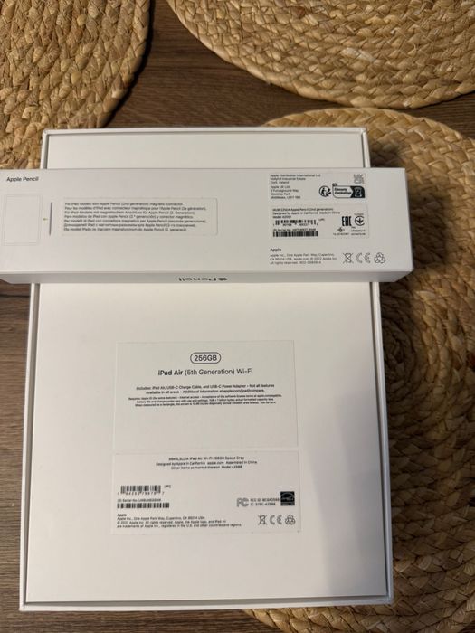 iPad Air 5 (256 GB, Wi-Fi) + Apple Pencil Gen. 2