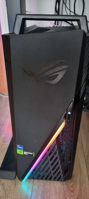 Vand PC Gaming cu Monitor