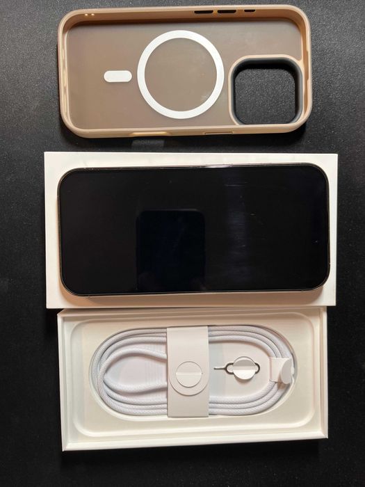 iPhone 16Pro 256 gb desert titanium