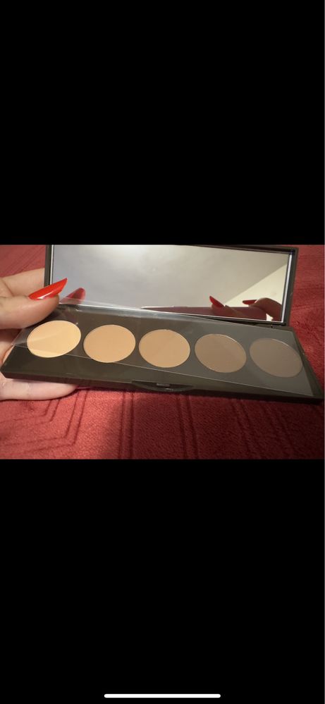 Becca ombre nudes eye palette