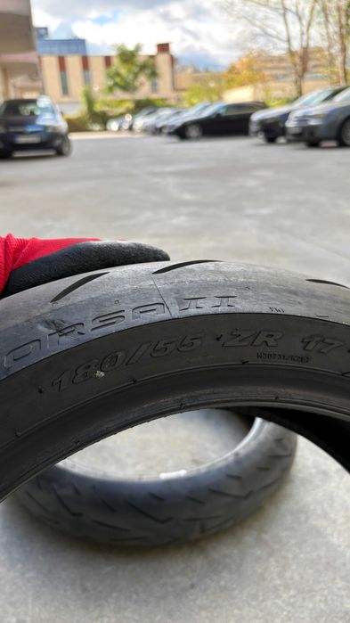Продавам гуми Pirelli Diablo Rosso II Corsa 120/70/17 и 180/55/17