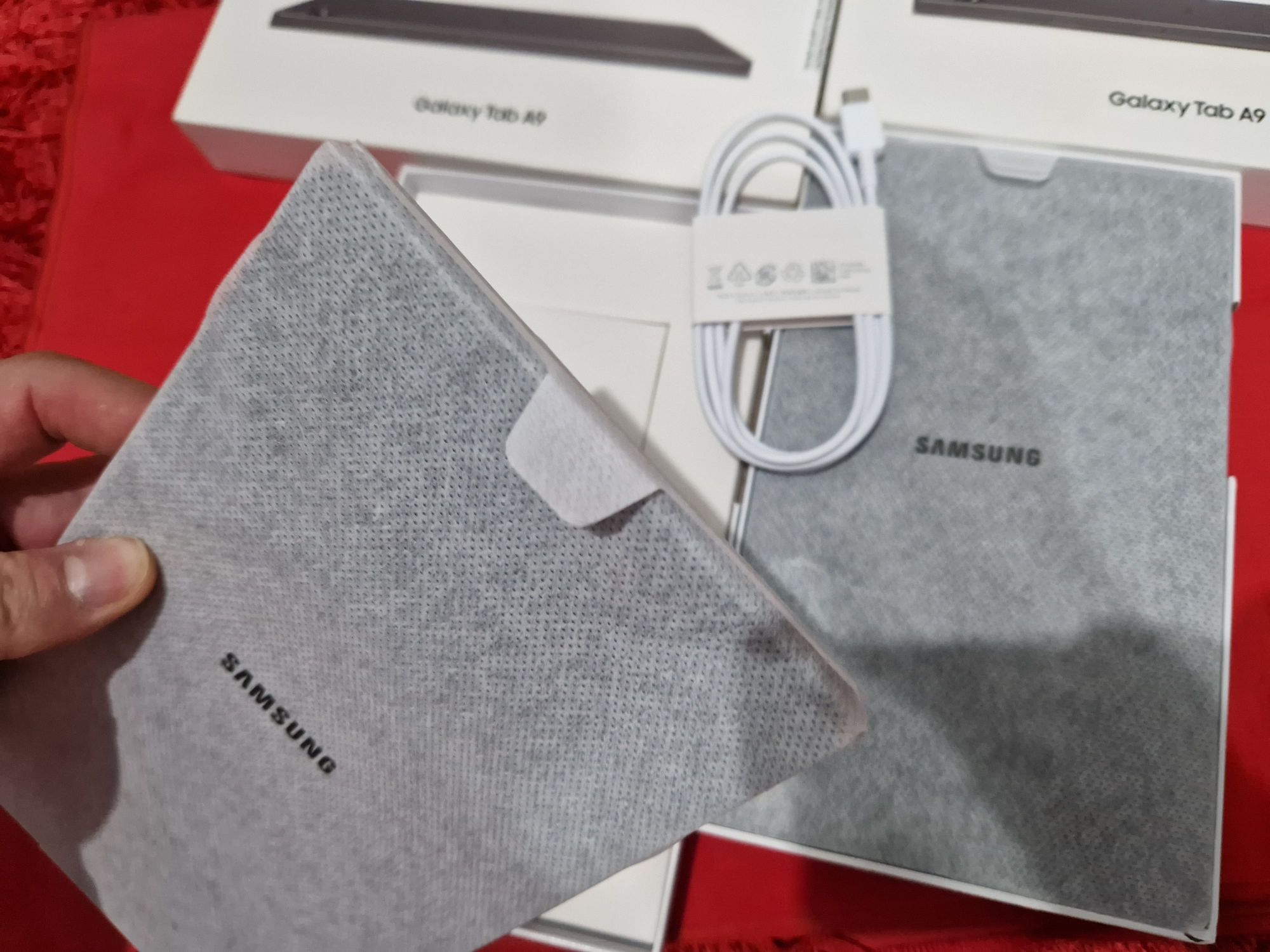 -Samsung Tab A9, Nou, 8,7 inchi, 64Gb, 4Ram, 0 cicluri incarcare, Blac