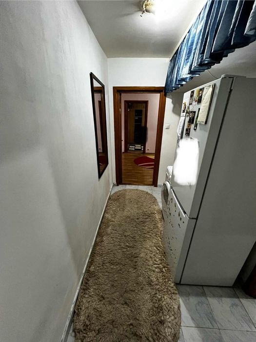 Închiriez Apartament 3 camere