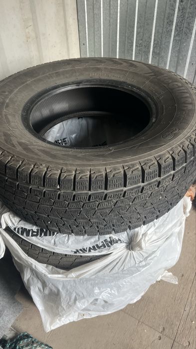 Зимние шины Yokohama IceGuard SUV G075 265/70 R16