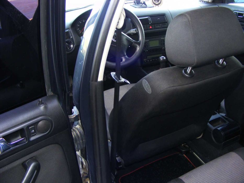 VW Golf 4 1.6 16V AZD