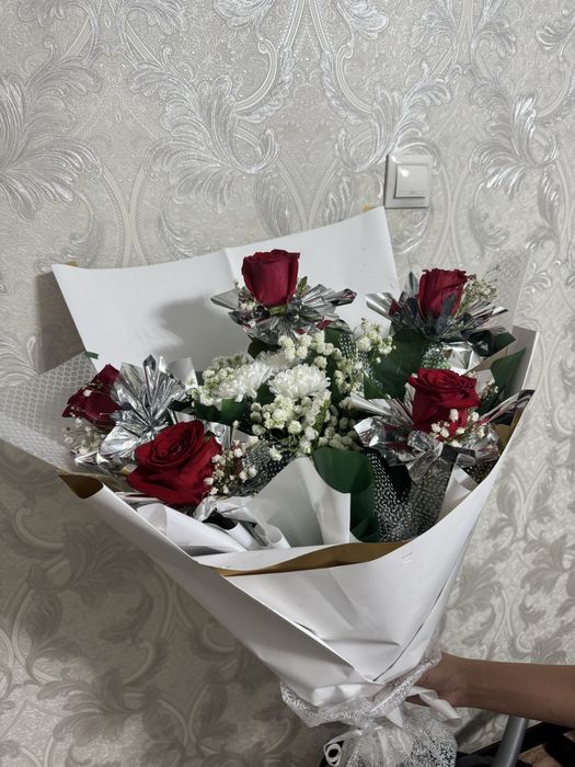 Два букет с красивым оформлением