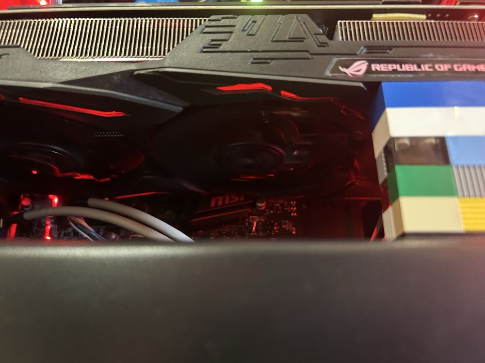 Геймърски компютър I5, 1060, ROG STRIX+genesis thor 300