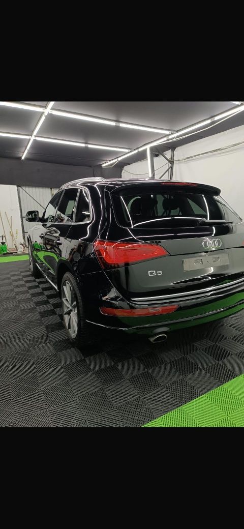 Vând Audi Auto, moto și ambarcațiuni Autoturisme