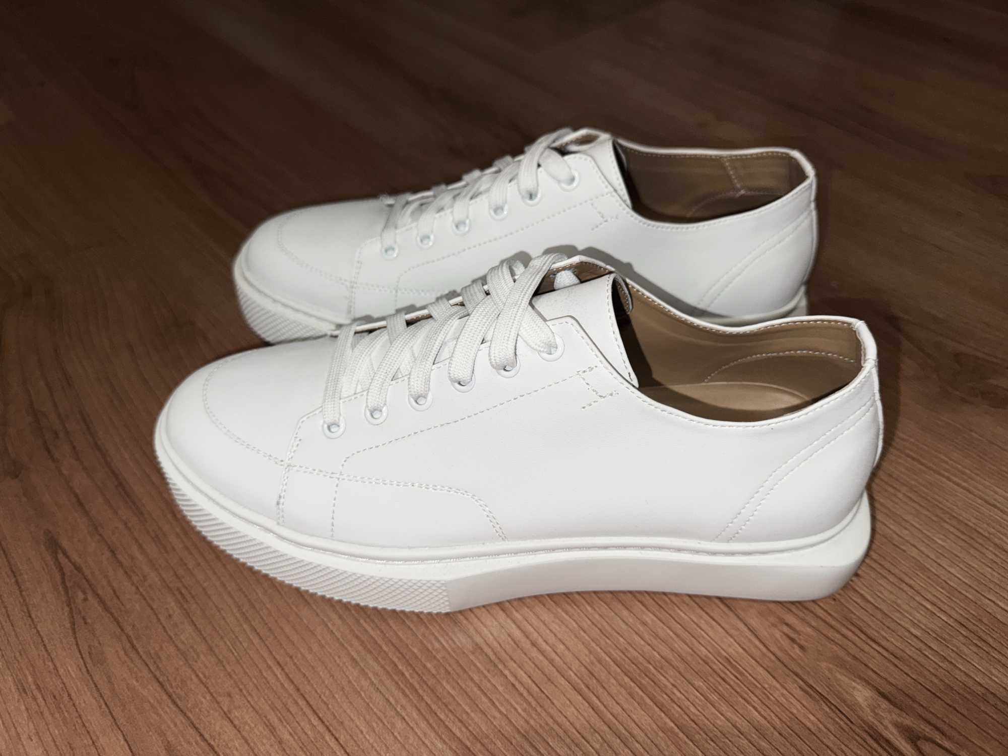 Pantofi HERMES White