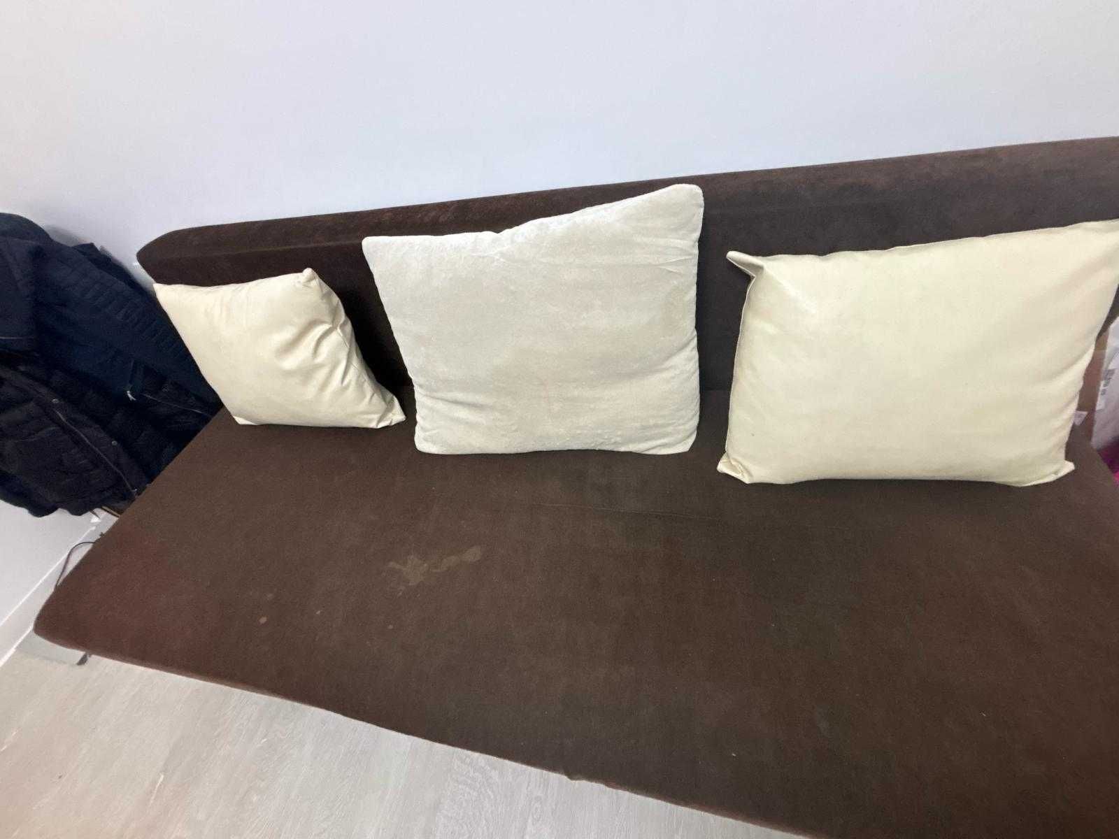 Canapea extensibila