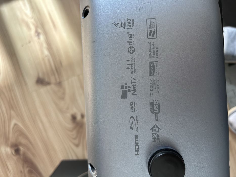 саундбар Philips HTS9140