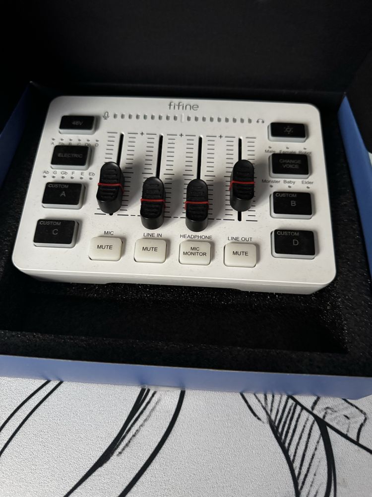 Звуковая карта Fifine ampligame sc3