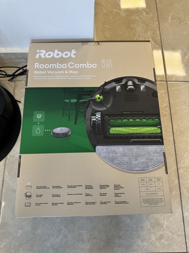 Робот прахосмукачка Roomba combo i5
