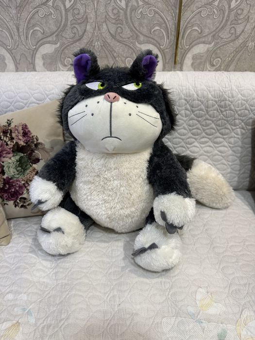 Lutsifer mushuk sotiladi srochna 50.000