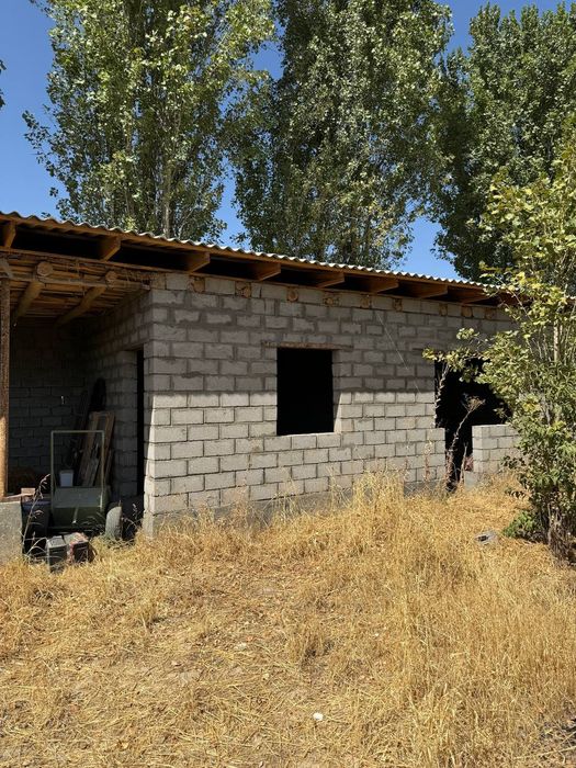 Hovli sotiladi o'zimniki