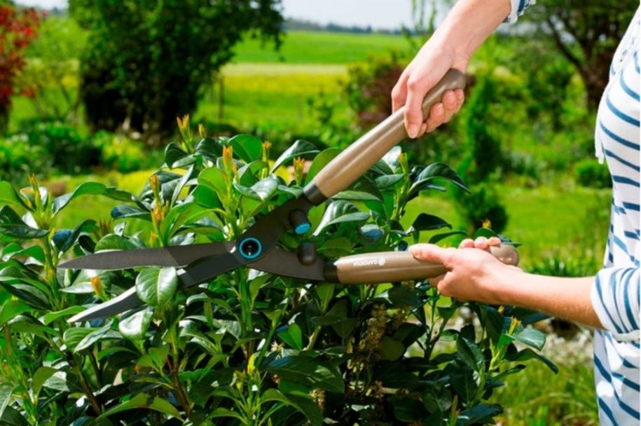 Градинска ножица за храсти Gardena NatureCut